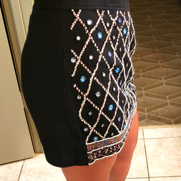 Skirt - Picture 6 of 8